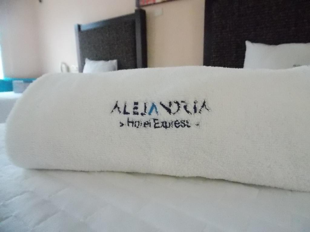 Hotel Express Alejandria Τζαλάπα Εξωτερικό φωτογραφία